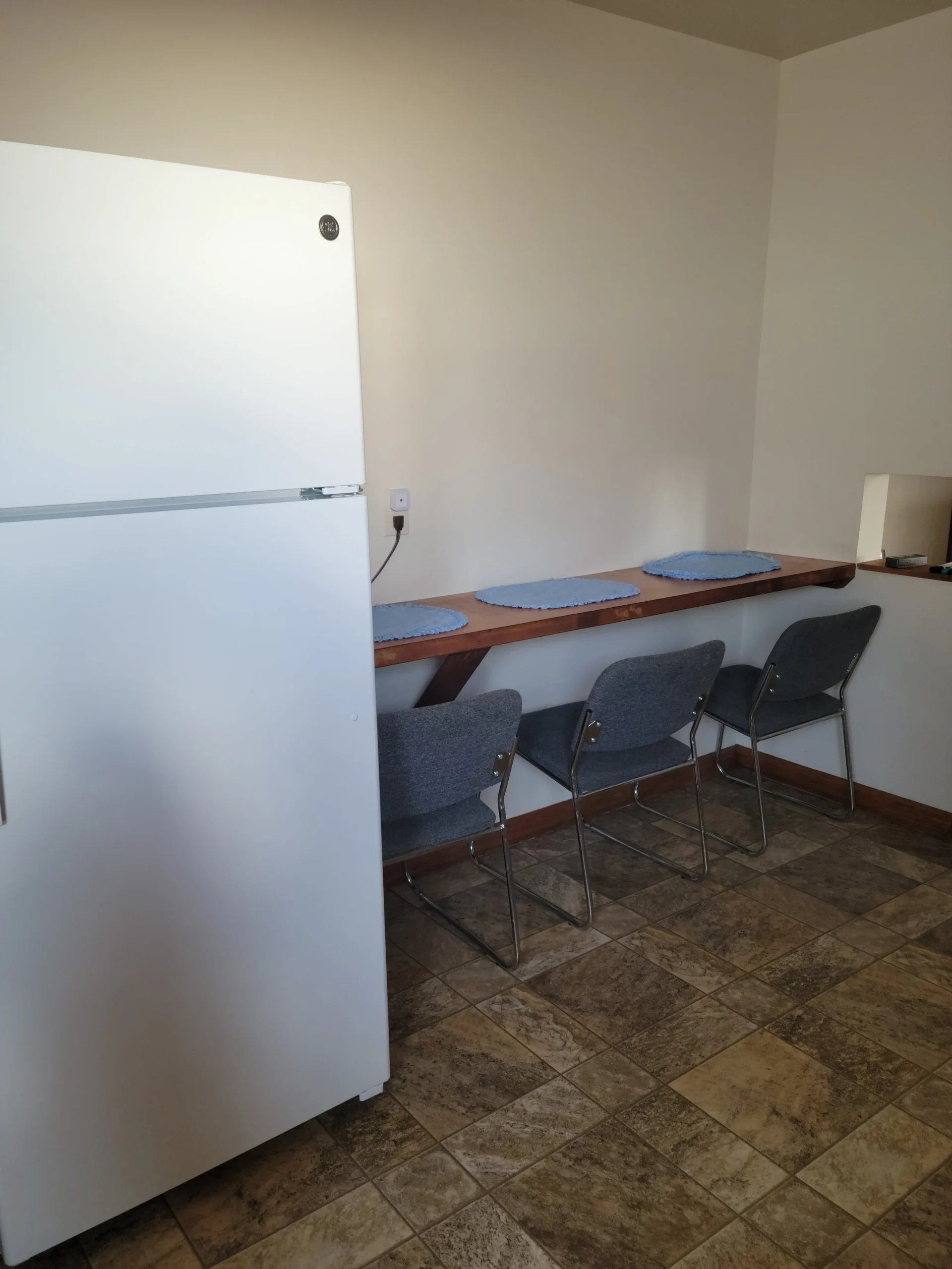 Safe and sober housing photo 13
